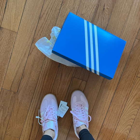 [SOLD] Adidas Pink Samba OG - Picture 2 of 4